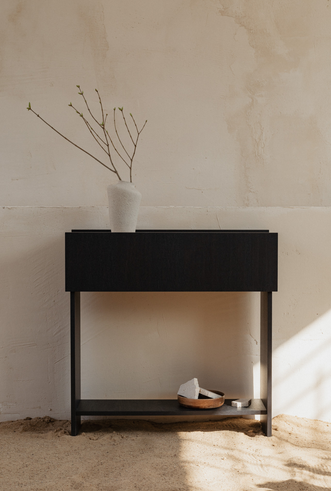 Oria console table